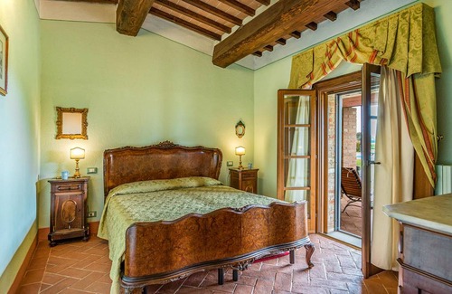 Montagnano House | 300 m² House ∙ 8 bedrooms ∙ 16 guests