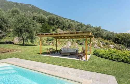 Vicopelago Villa | Villa ∙ 5 bedrooms ∙ 10 guests
