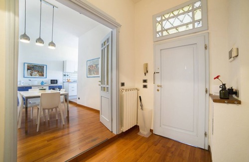 Sant' Ambrogio Apartment | A delightful apartment ideal for those who wish to live in the city center