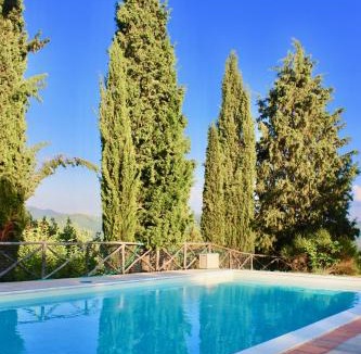 Castel Focognano House | Agriturismo Borgo Ornina