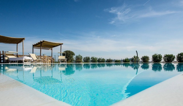 Apartment with garden, beautiful view, in the heart of Tuscany