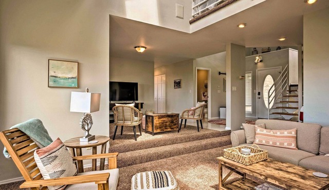 Chic Pacific Ocean View Coos Bay Home