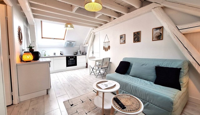 Close to everything, quiet and fully equipped F1, wifi