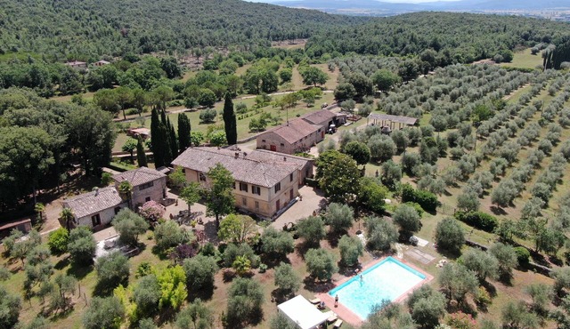 Il Boschetto wonderful villa for 5 people with splendid swimming pool