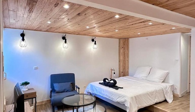 Le cocon de Chatel, studio avec extérieur