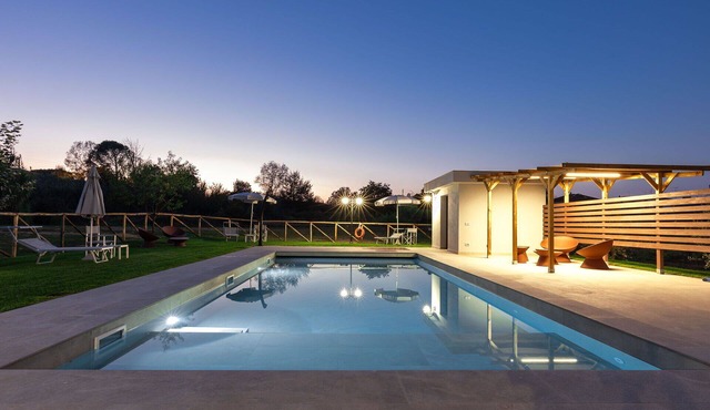 Nice apartment in villa for 2 people with pool, A/C, WIFI and TV