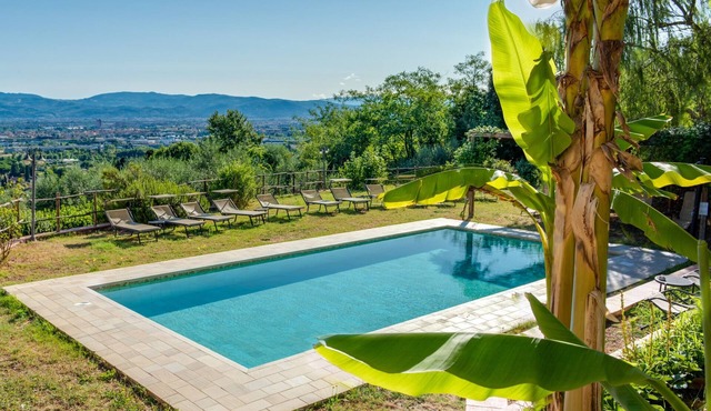 Studio 'Il Poderaccio Tramontana' with Shared Pool, Wi-Fi and Air Conditioning
