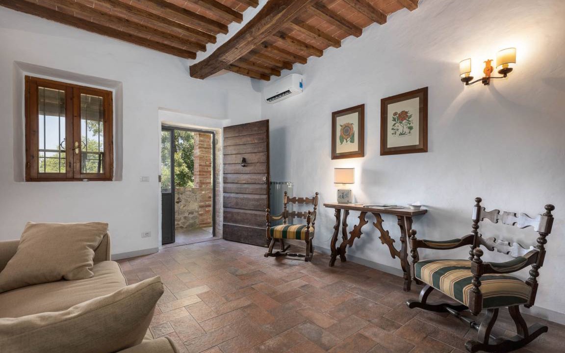 Photo of Others in Pianella