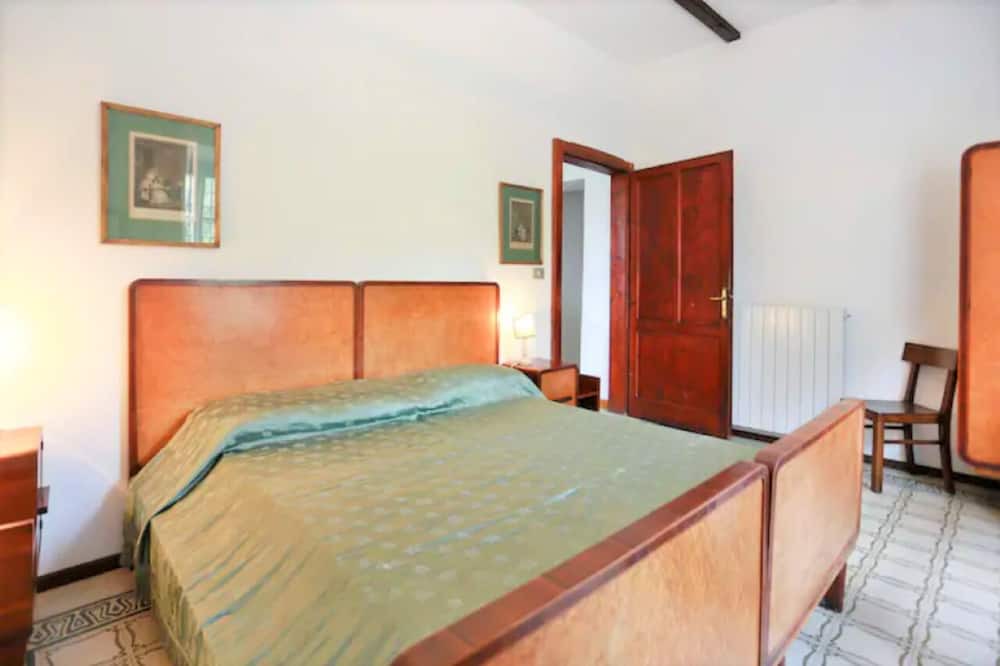 Photo of Bedroom in Capannori