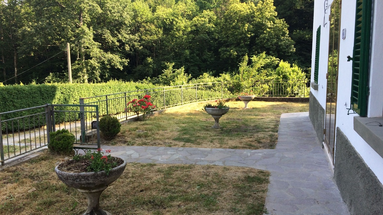 Photo of Outdoor in Bardalone