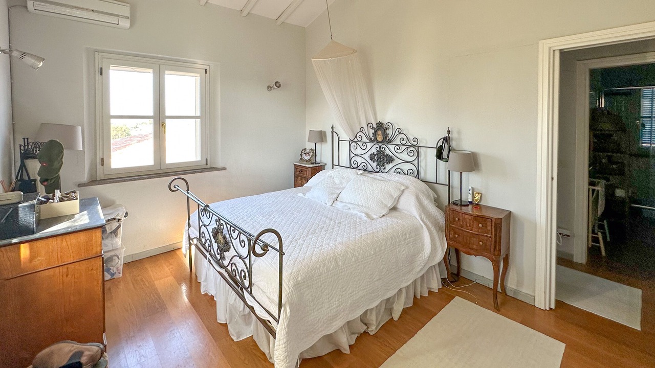 Photo of Bedroom in Pescia Fiorentina