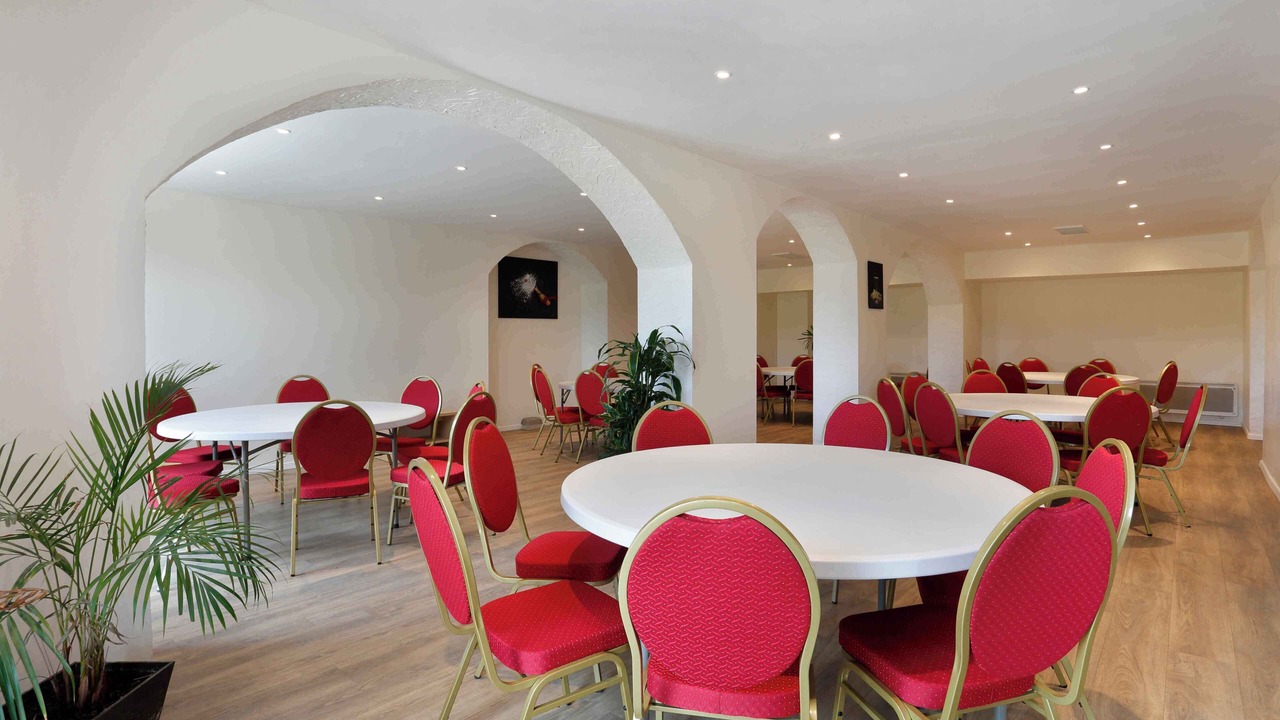 Photo of Others in Epernay