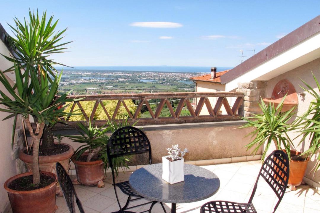 Photo of Patio Balcony in Corsanico