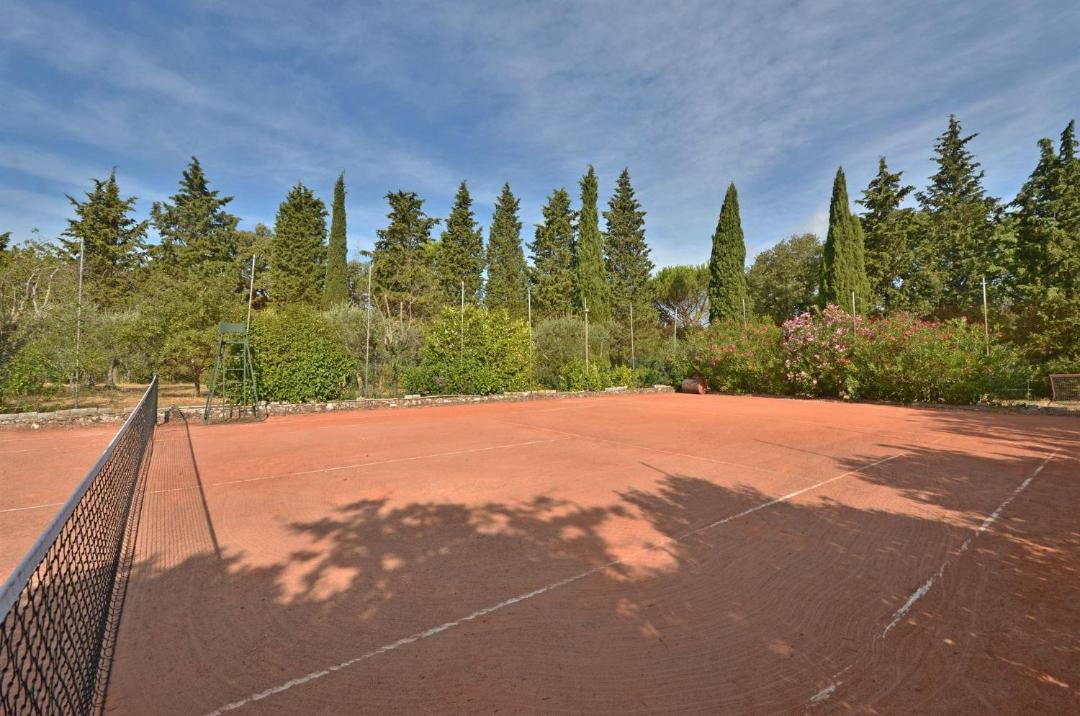 Photo of Others in Rapale